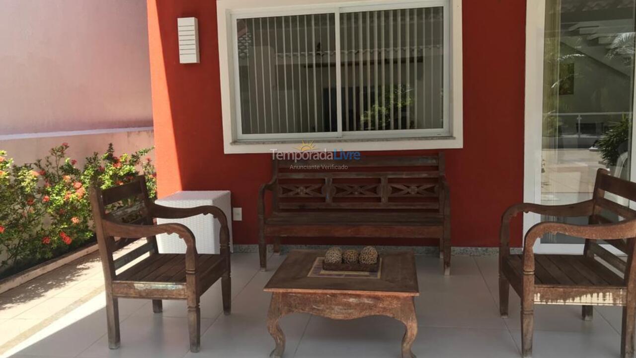 Casa para aluguel de temporada em Camaçari (Barra do Jacuípe)