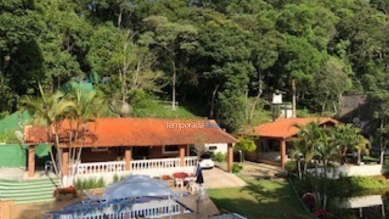 Ranch for vacation rental in Mairiporã (Pedra Vermelha)