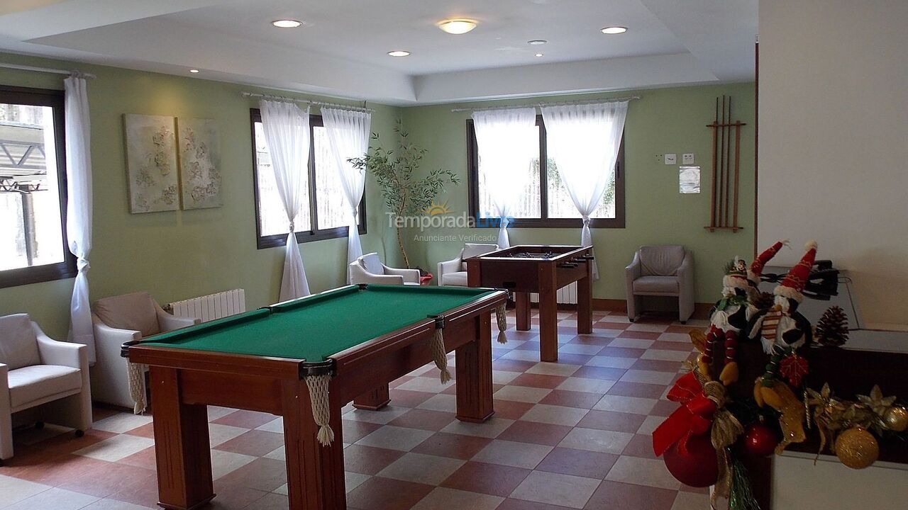 Apartamento para aluguel de temporada em Gramado (Centro)