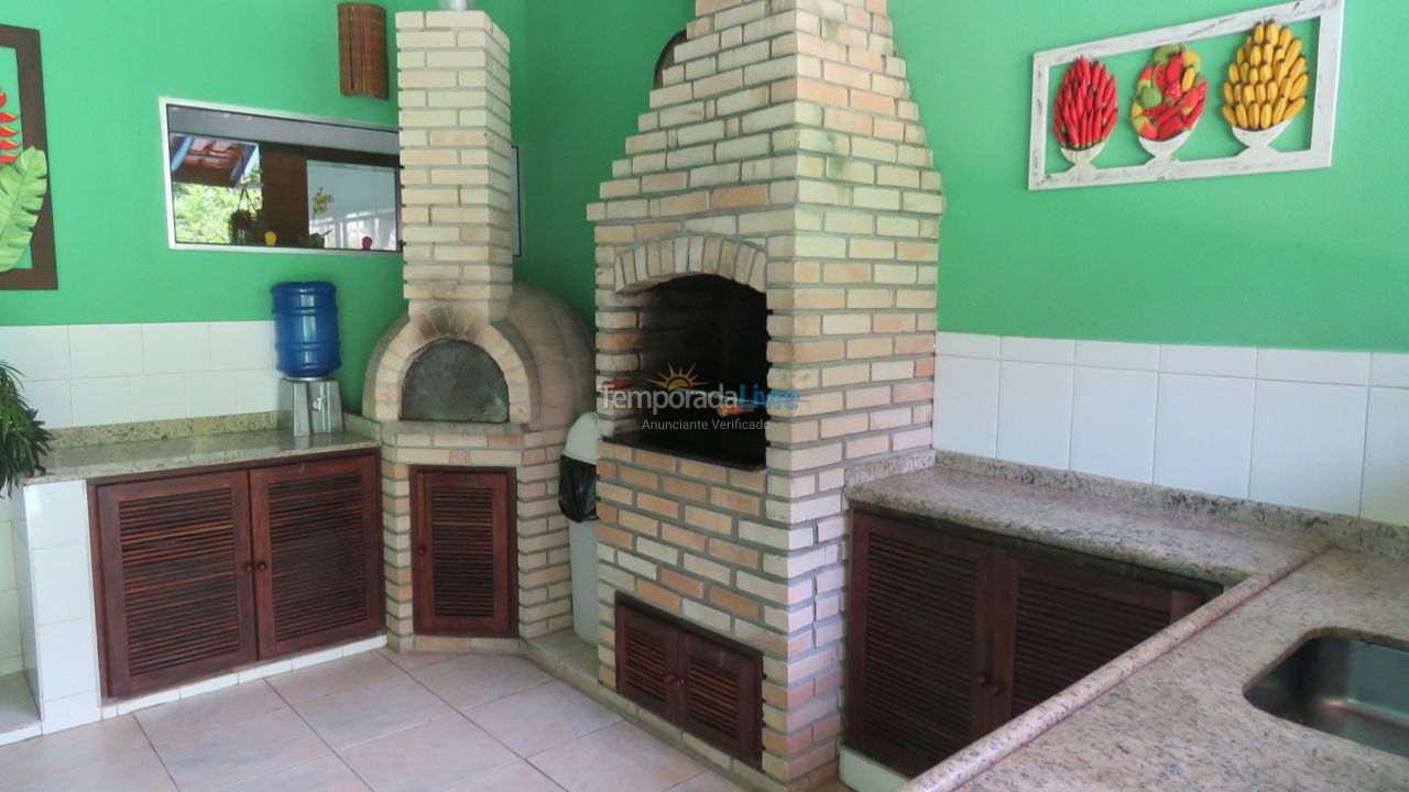 Casa para alquiler de vacaciones em Ubatuba (Praia de Itamambuca)