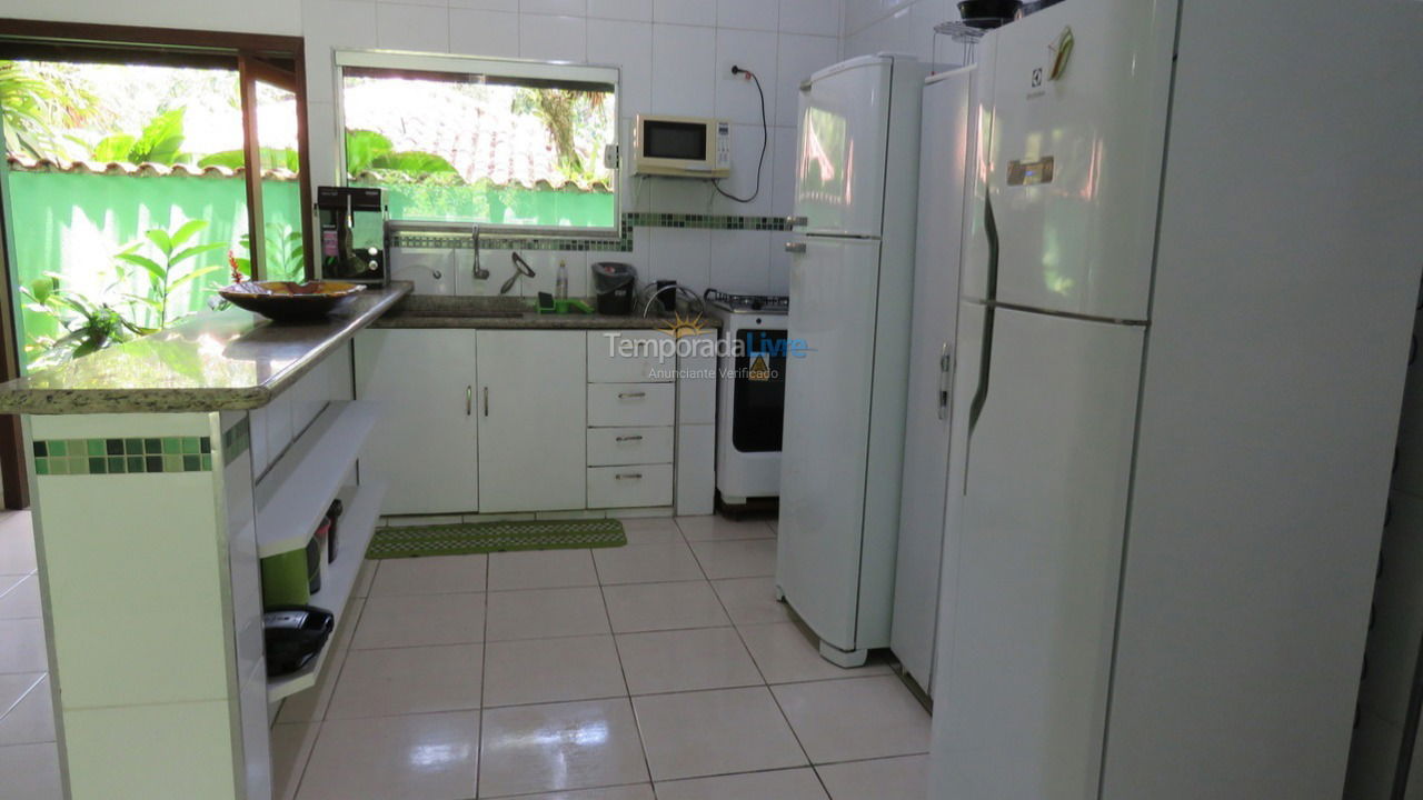 Casa para alquiler de vacaciones em Ubatuba (Praia de Itamambuca)