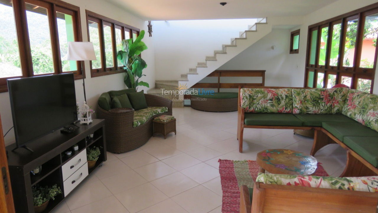 Casa para alquiler de vacaciones em Ubatuba (Praia de Itamambuca)