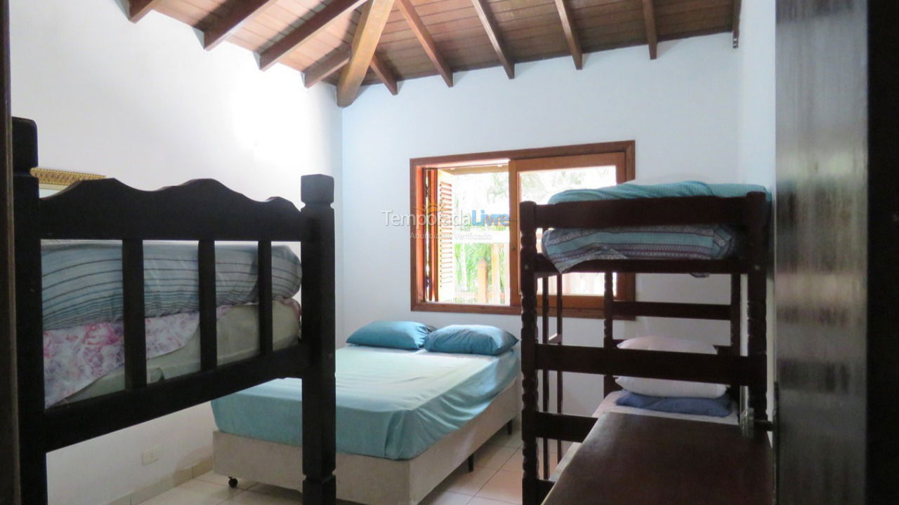 Casa para alquiler de vacaciones em Ubatuba (Praia de Itamambuca)