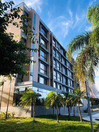 IS AVAILABLE Excellent Apartment in Jurerê Internacional