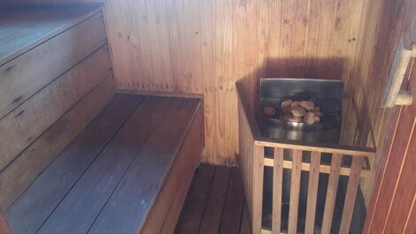 Sauna seca ( temos essência de eucalipto)