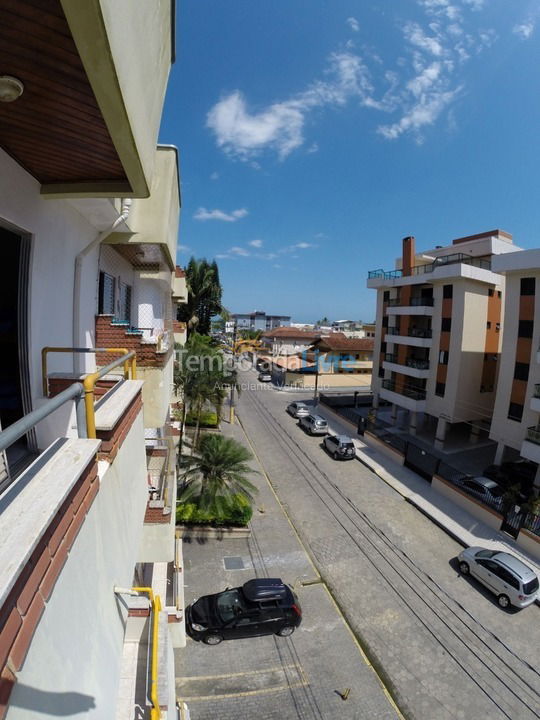 Apartamento para aluguel de temporada em Ubatuba (Praia Grande)