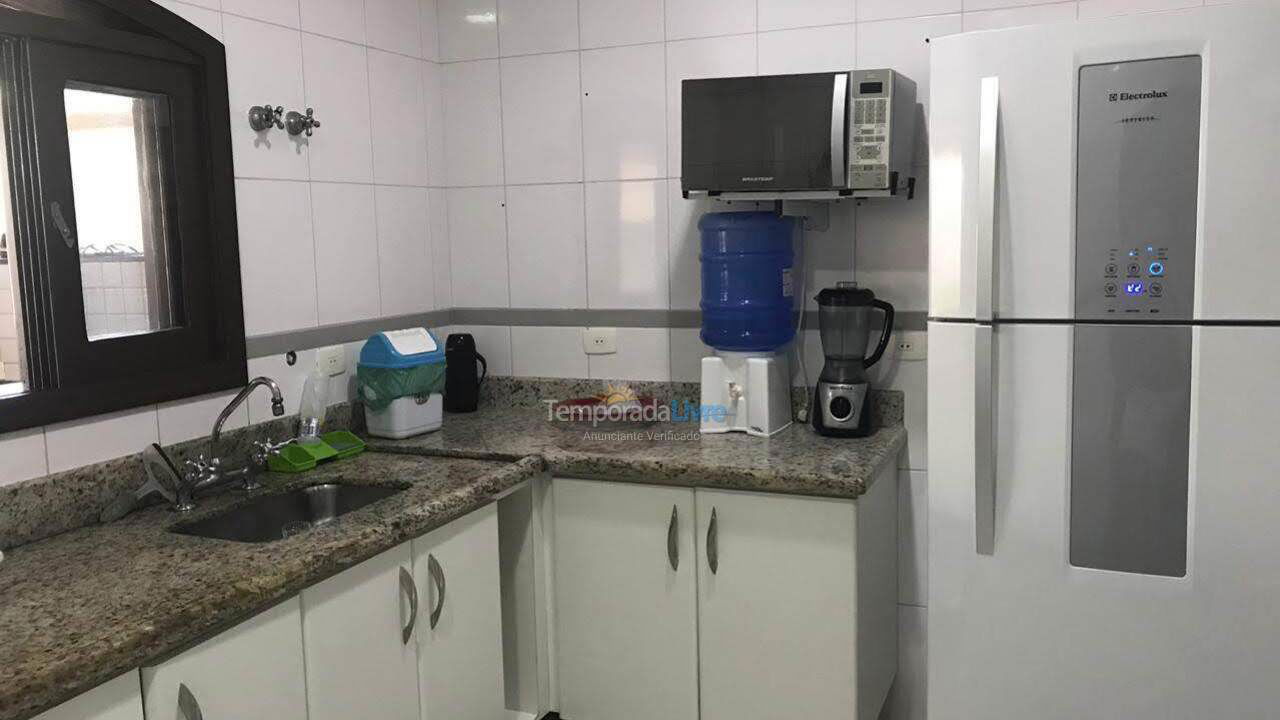 Casa para aluguel de temporada em Guarujá (Praia do Pernambuco)