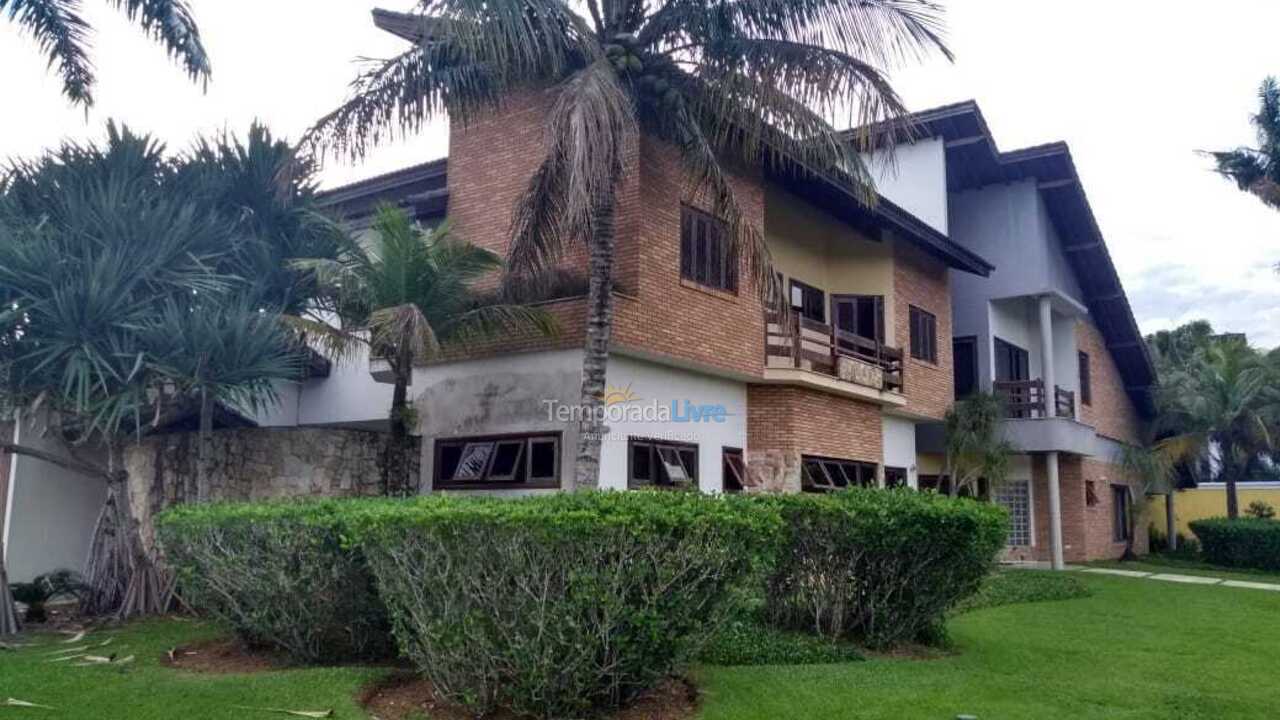 Casa para aluguel de temporada em Guarujá (Praia do Pernambuco)