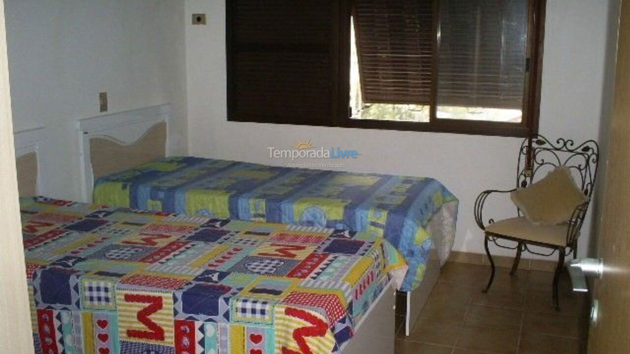 Apartamento para alquiler de vacaciones em Guarujá (Pitangueiras)