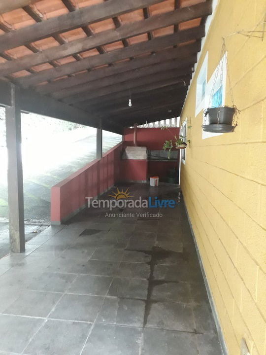 Granja para alquiler de vacaciones em Atibaia (Portão)