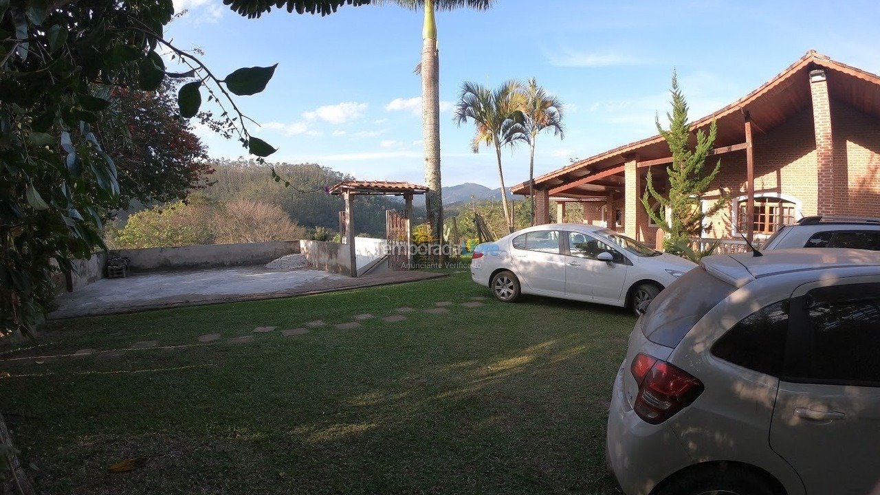 Ranch for vacation rental in Mairiporã (Estrada de Pirucaia)