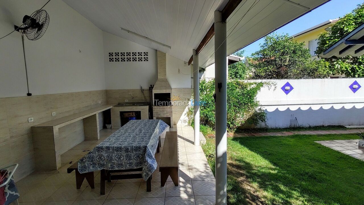 Casa para alquiler de vacaciones em Matinhos (Paraná)