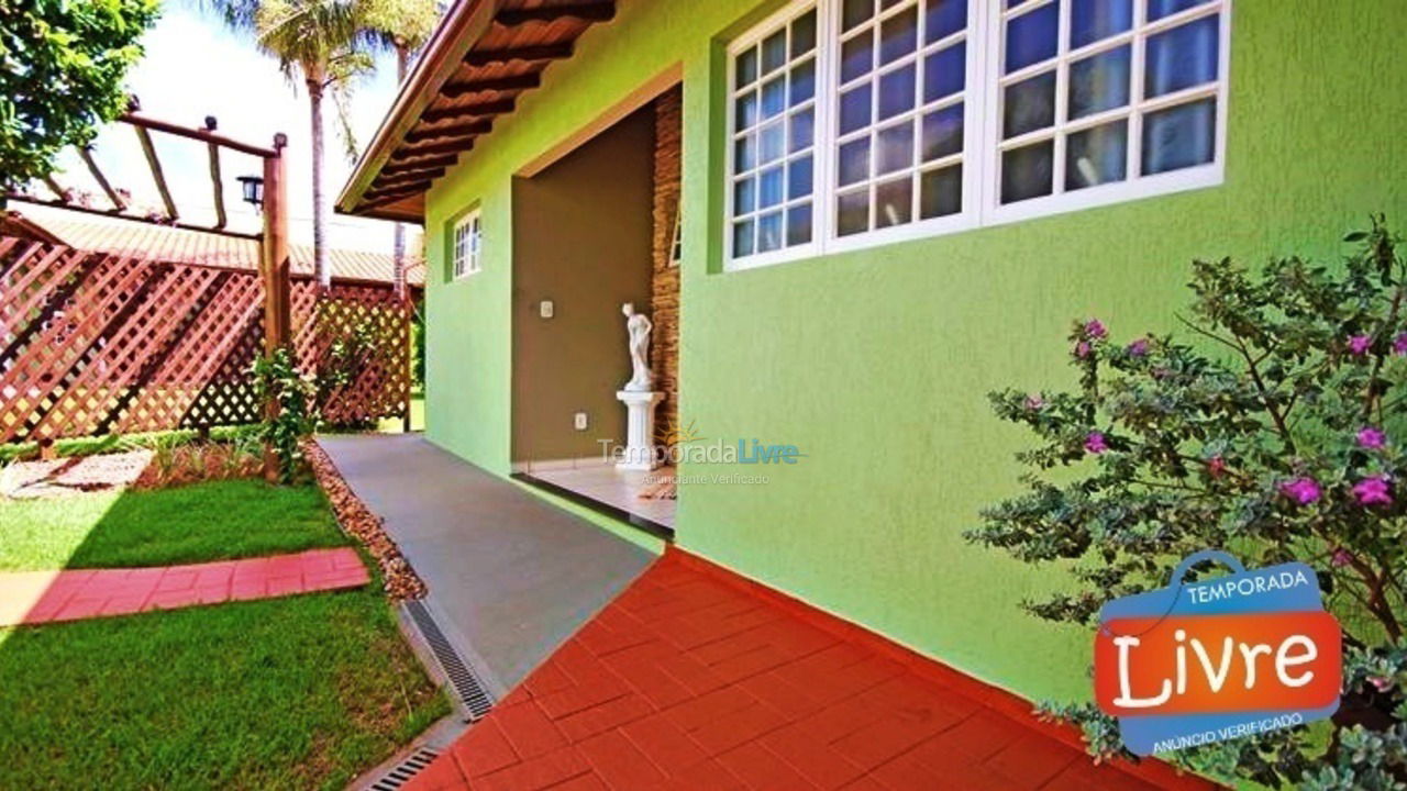 Apartamento para aluguel de temporada em Olímpia (Thermas Dos Laranjais)