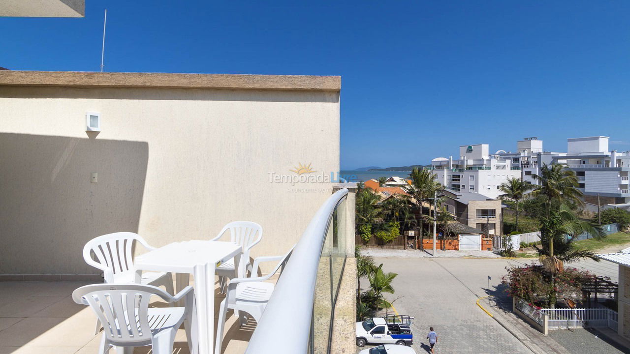 Apartment for vacation rental in Bombinhas (Mariscal)