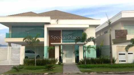 DEL LAGO, SOPHISTICATED MANSION VERY WELL ASSEMBLED AND DECORATED! TB MONTHLY!
