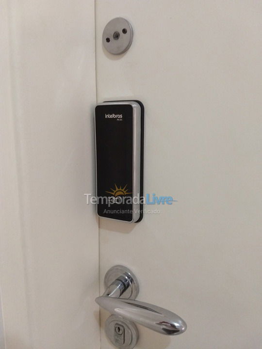 Apartamento para aluguel de temporada em Florianopolis (Praia dos Ingleses)