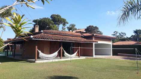 Beautiful Farm with 6 Suites - Cond. Porta do Sol - Rod. Castelo Branco