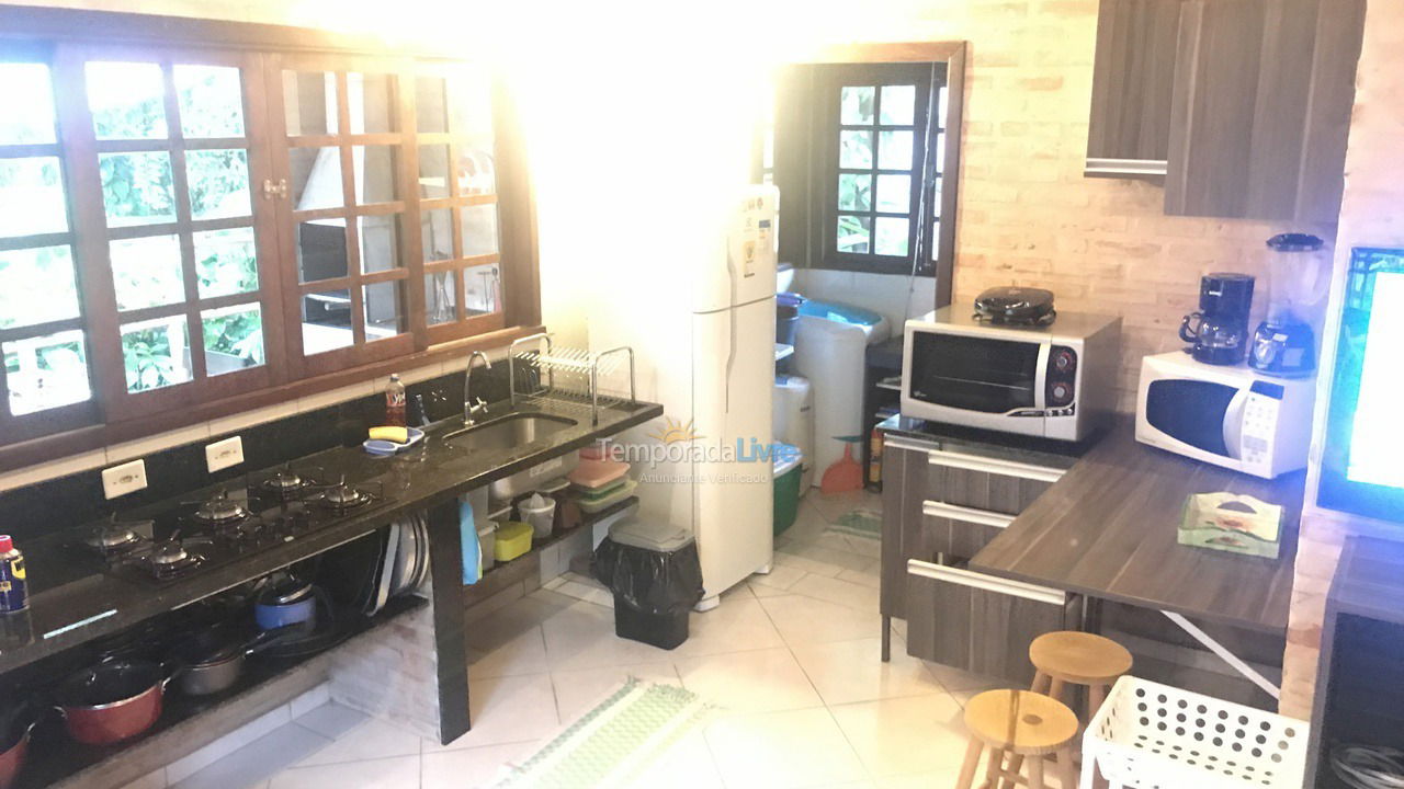 Casa para alquiler de vacaciones em São Sebastião (Juquehy)