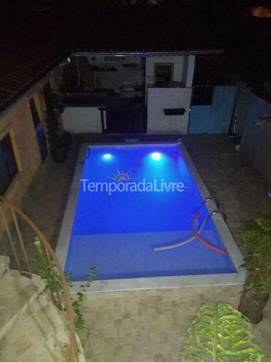 Casa para alquiler de vacaciones em Ubatuba (Maranduba)