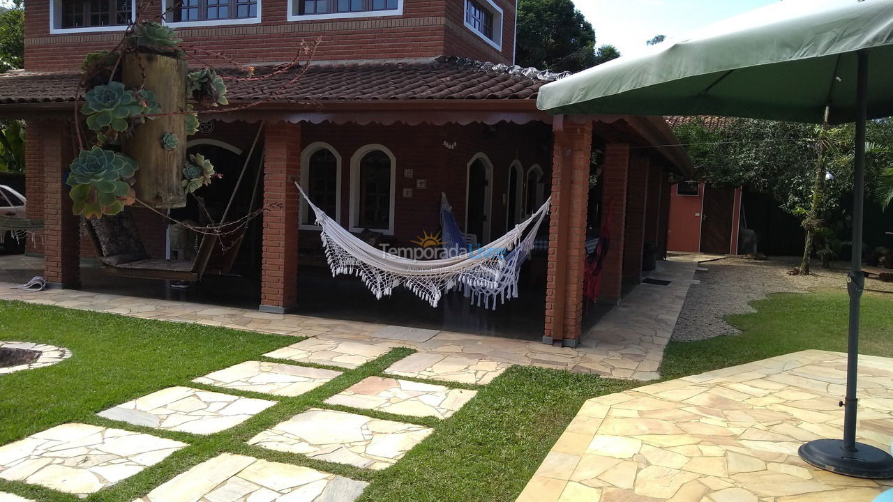 Casa para alquiler de vacaciones em Ubatuba (Praia de Itamambuca)