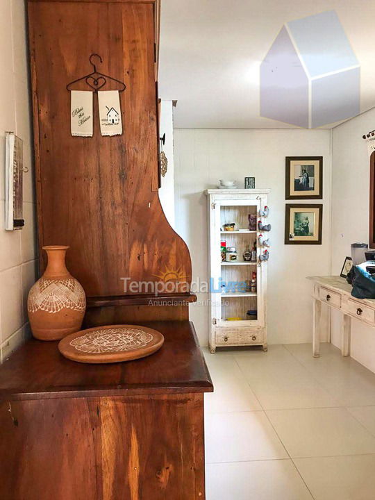 Casa para aluguel de temporada em Florianópolis (Cachoeira do Bom Jesus)