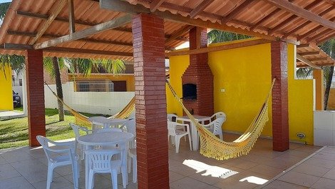 Casa de praia à beira-mar, c/piscina, WI FI em Praia Azul - Pitimbu/PB
