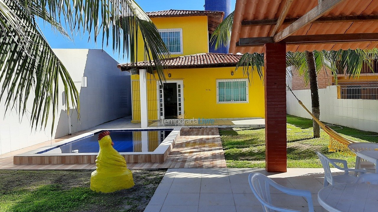Casa para aluguel de temporada em Pitimbu (Praia Azul)