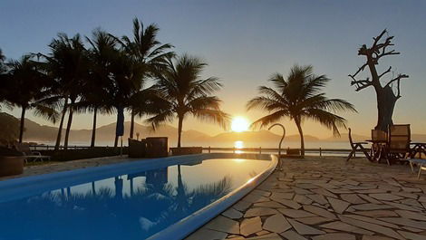 Casa Pé Na Areia, Frente al Mar, 16 pers, Praia da Fortaleza, Ubatuba/SP.