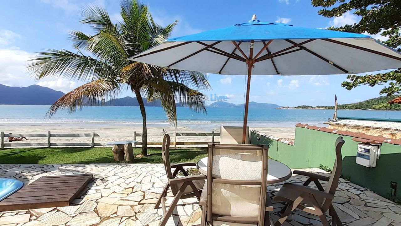 House for vacation rental in Ubatuba (Praia da Fortaleza)