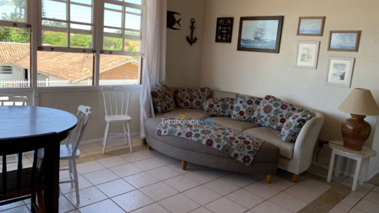 Casa para aluguel de temporada em São Francisco do Sul (Ubatuba)