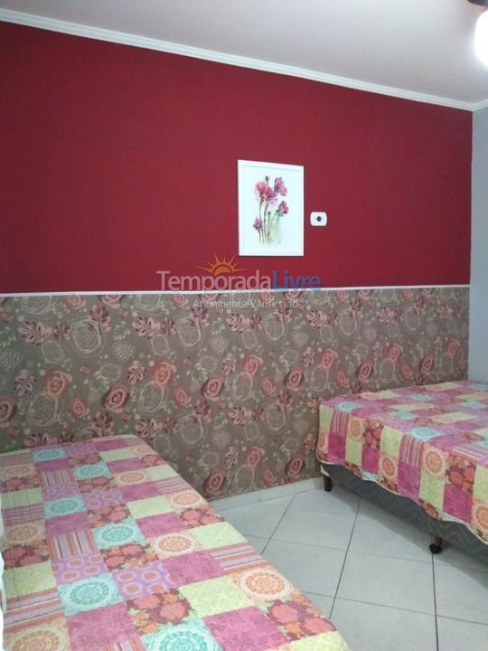 Apartment for vacation rental in Praia Grande (Guilhermina)