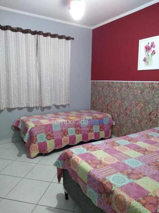 Apartment for vacation rental in Praia Grande (Guilhermina)