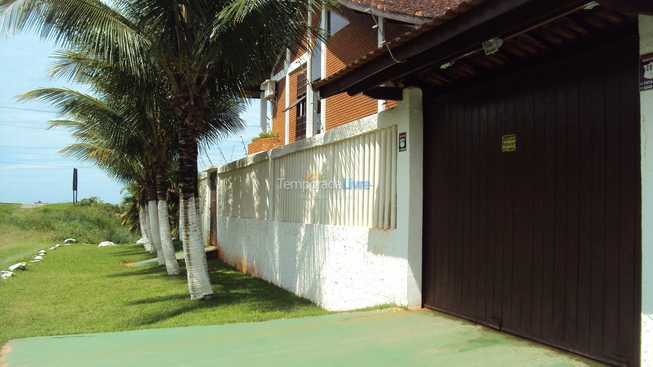 Casa para aluguel de temporada em São Sebastião (Boraceia Ii)