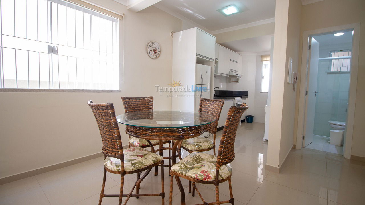 Apartment for vacation rental in Bombinhas (Praia de Bombinhas)