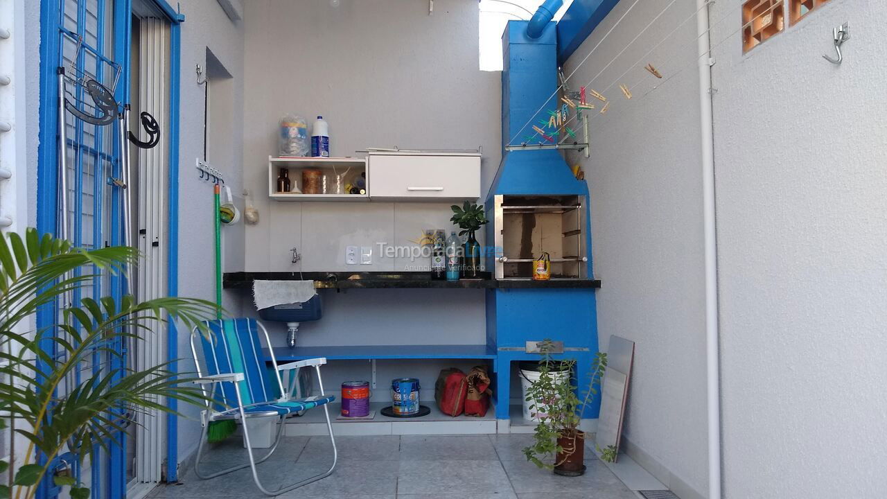 Apartamento para aluguel de temporada em Ubatuba (Maranduba)