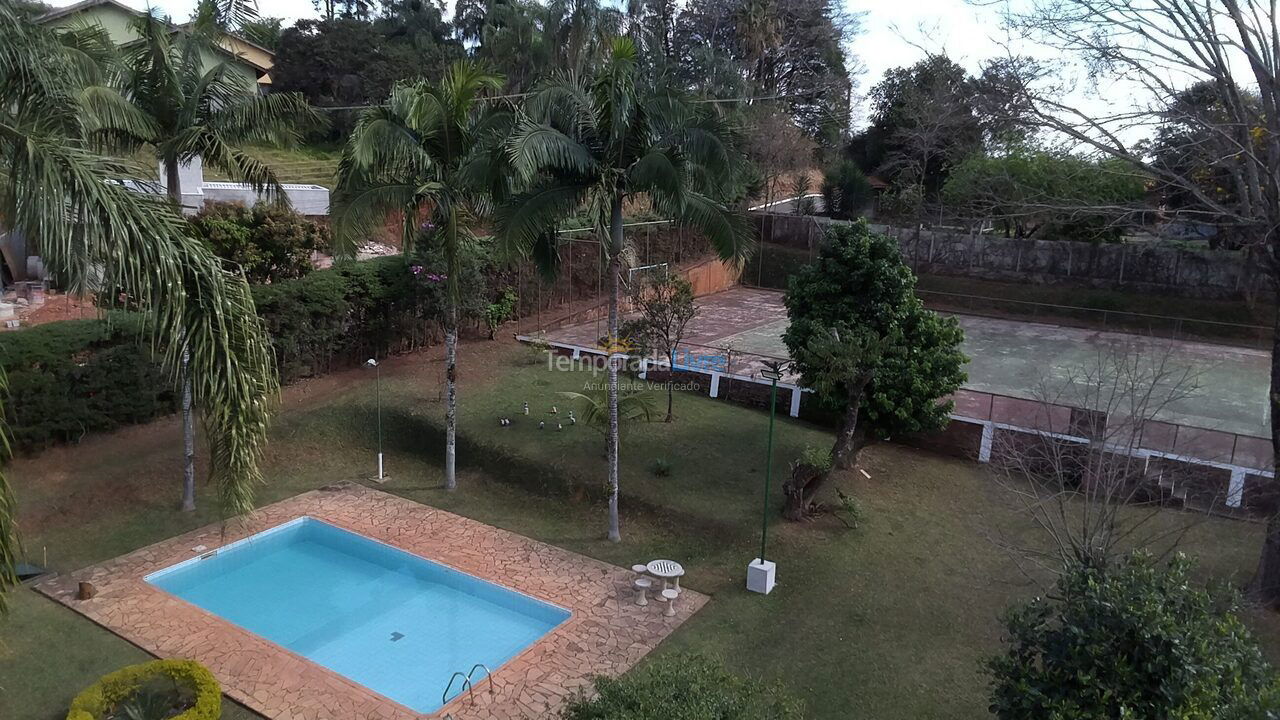 Casa para alquiler de vacaciones em Atibaia (Jardim Estãncia Brasil)