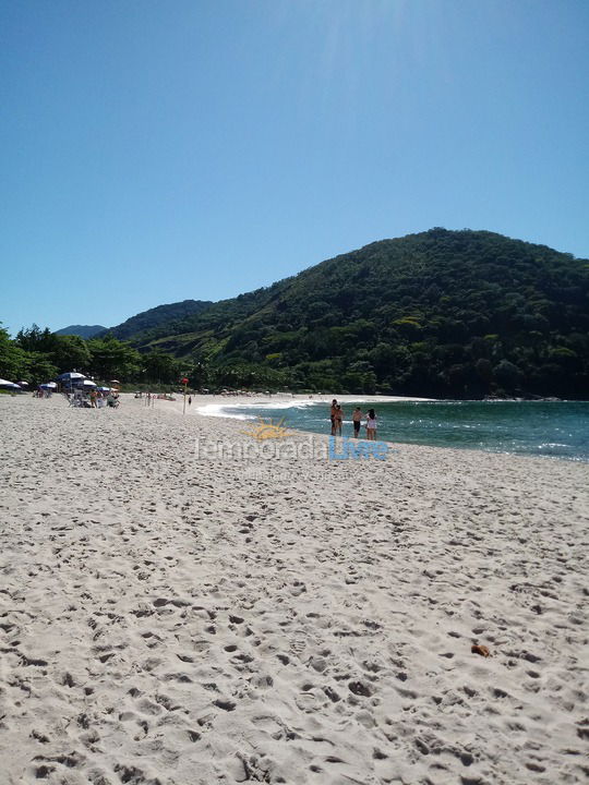 Casa para alquiler de vacaciones em São Sebastião (Camburi)