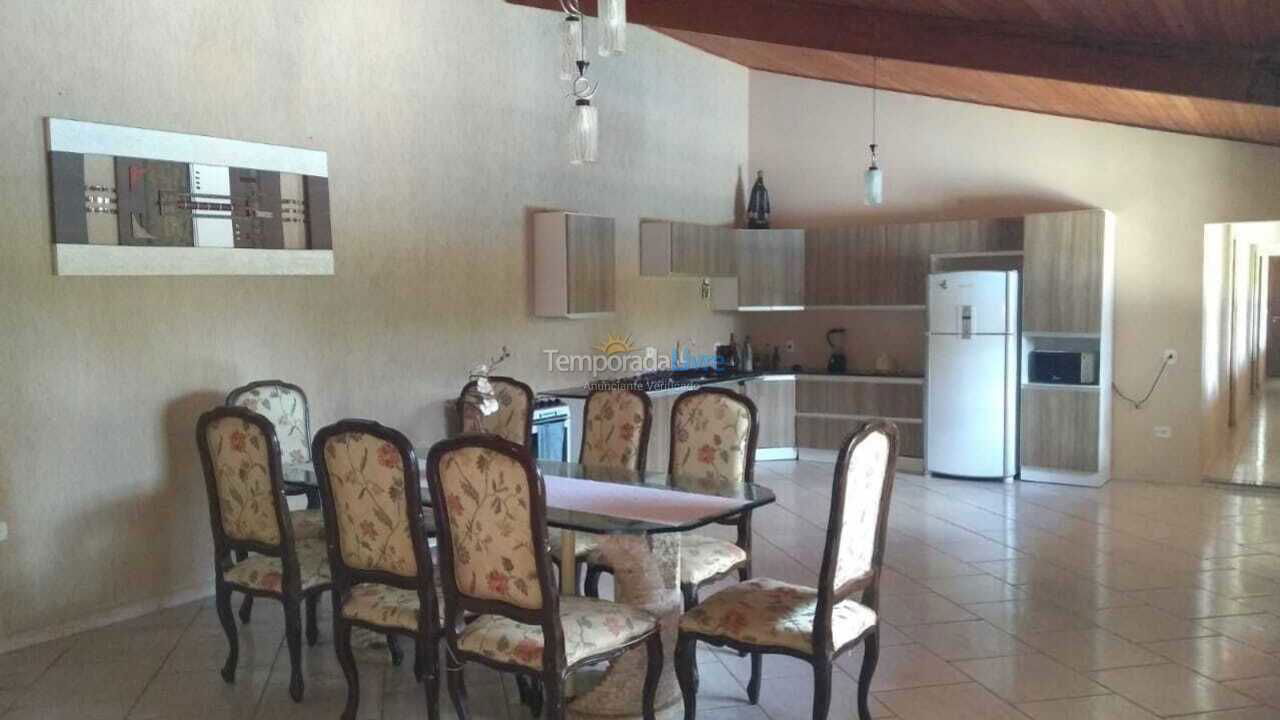 Ranch for vacation rental in Mairiporã (Jardim Cinco Lagos)