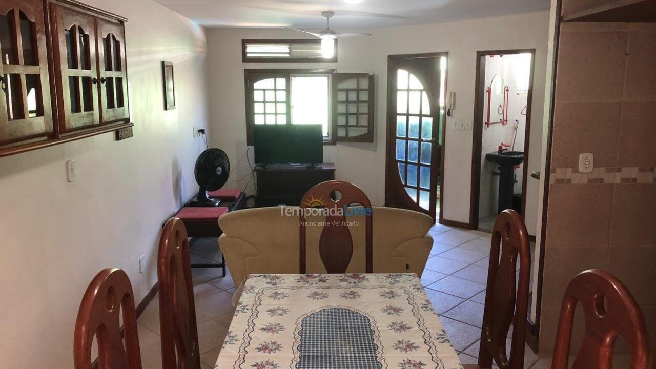 Casa para aluguel de temporada em Cabo Frio (Praia do Forte)