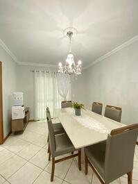 Seasonal apartment close to Russi and Russi shopping in Meia Praia!