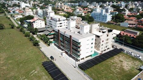 Apartamento bellamente amueblado en la playa de Bombas