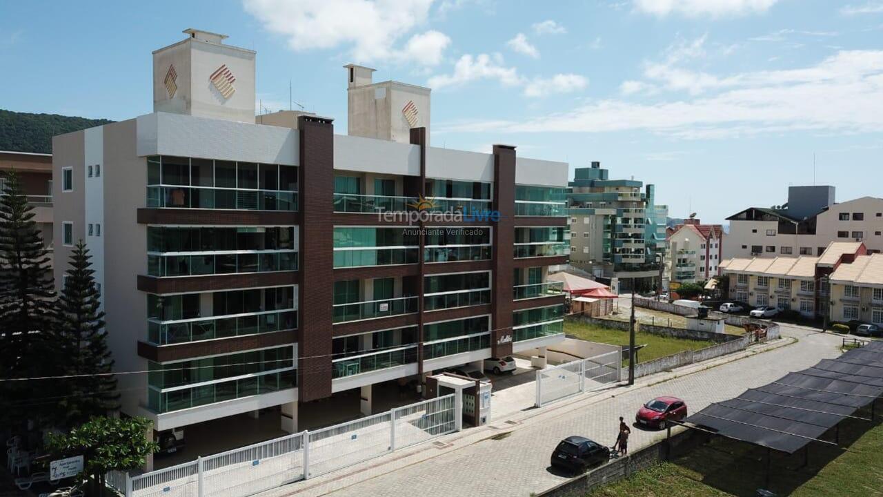 Apartamento para alquiler de vacaciones em Bombinhas (Praia de Bombas)