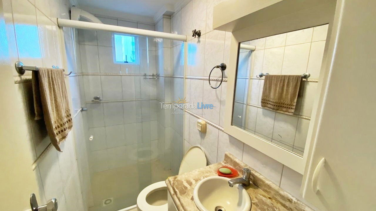 Apartamento para aluguel de temporada em Balneário Camboriú (Praia Central)