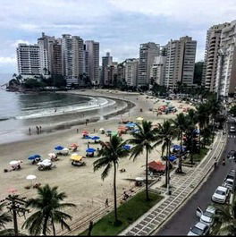 Apartamento para alugar em Guarujá - Astúrias