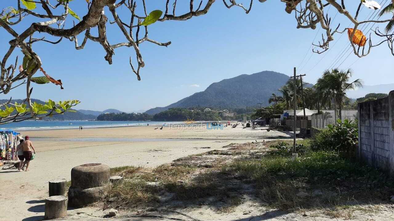 Casa para alquiler de vacaciones em Ubatuba (Enseada)