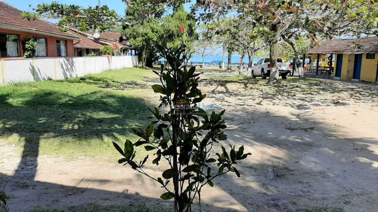 Casa para alquiler de vacaciones em Ubatuba (Enseada)