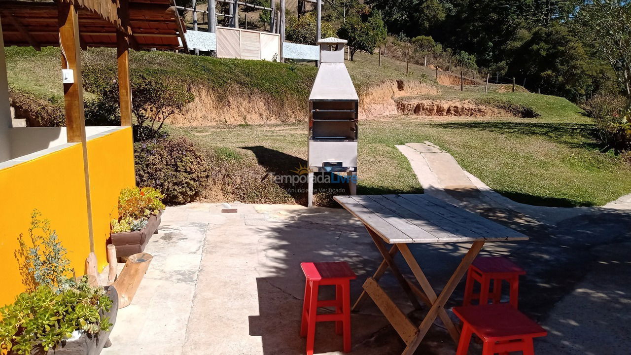 Granja para alquiler de vacaciones em Camanducaia (Jaguary de Cima)