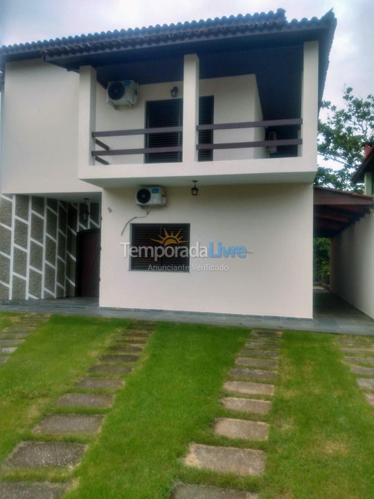 Casa para aluguel de temporada em Bertioga (Praia de Guaratuba)