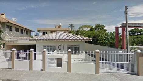 House for rent in Bombinhas - Praia de Zimbros