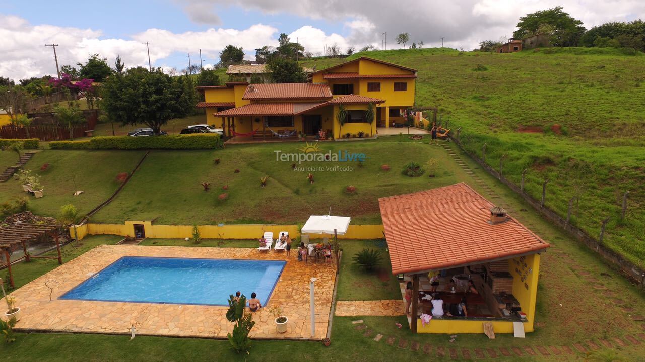 Casa para alquiler de vacaciones em Atibaia (Residencial Pararanga)